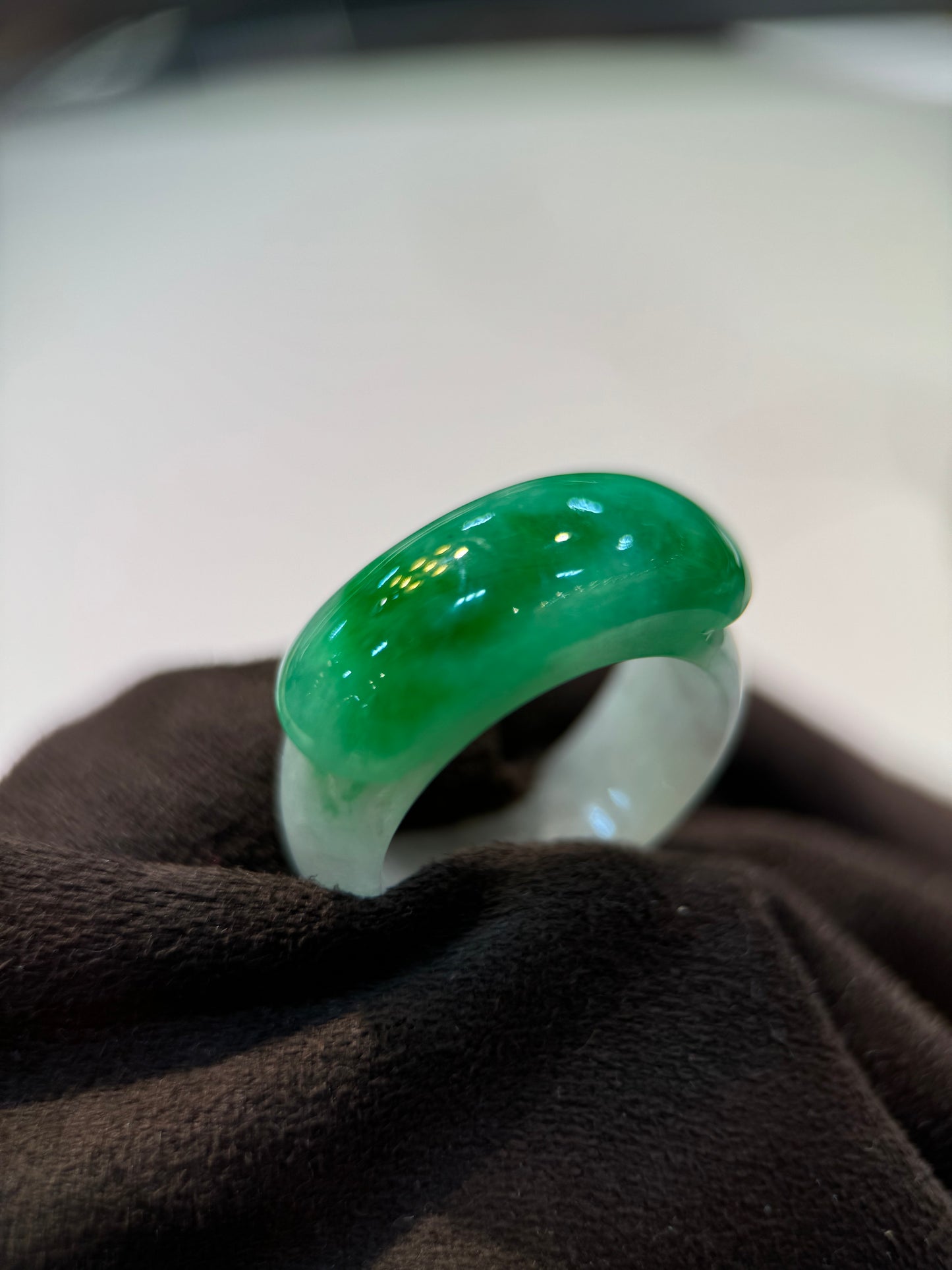 Green Saddle Jade Ring (R101)