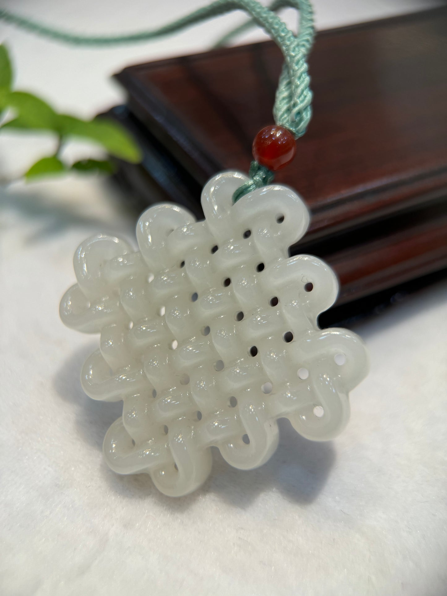 Nephrite Endless Knot Pendant (P135)