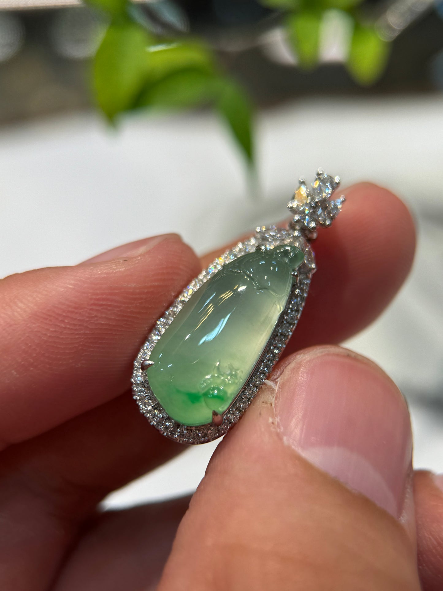 Icy Green Melon (福瓜) Pendant (P138)