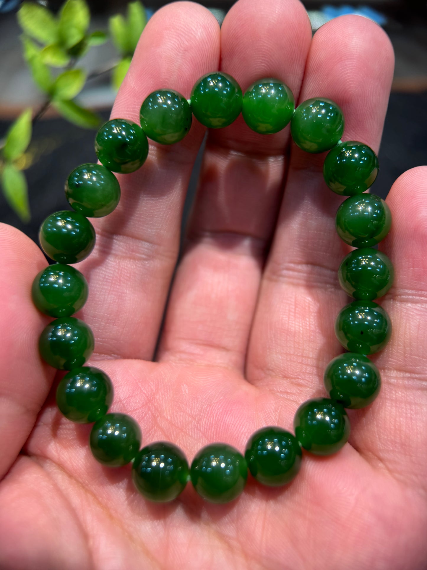 Green Nephrite (碧玉）Bracelet (B012)