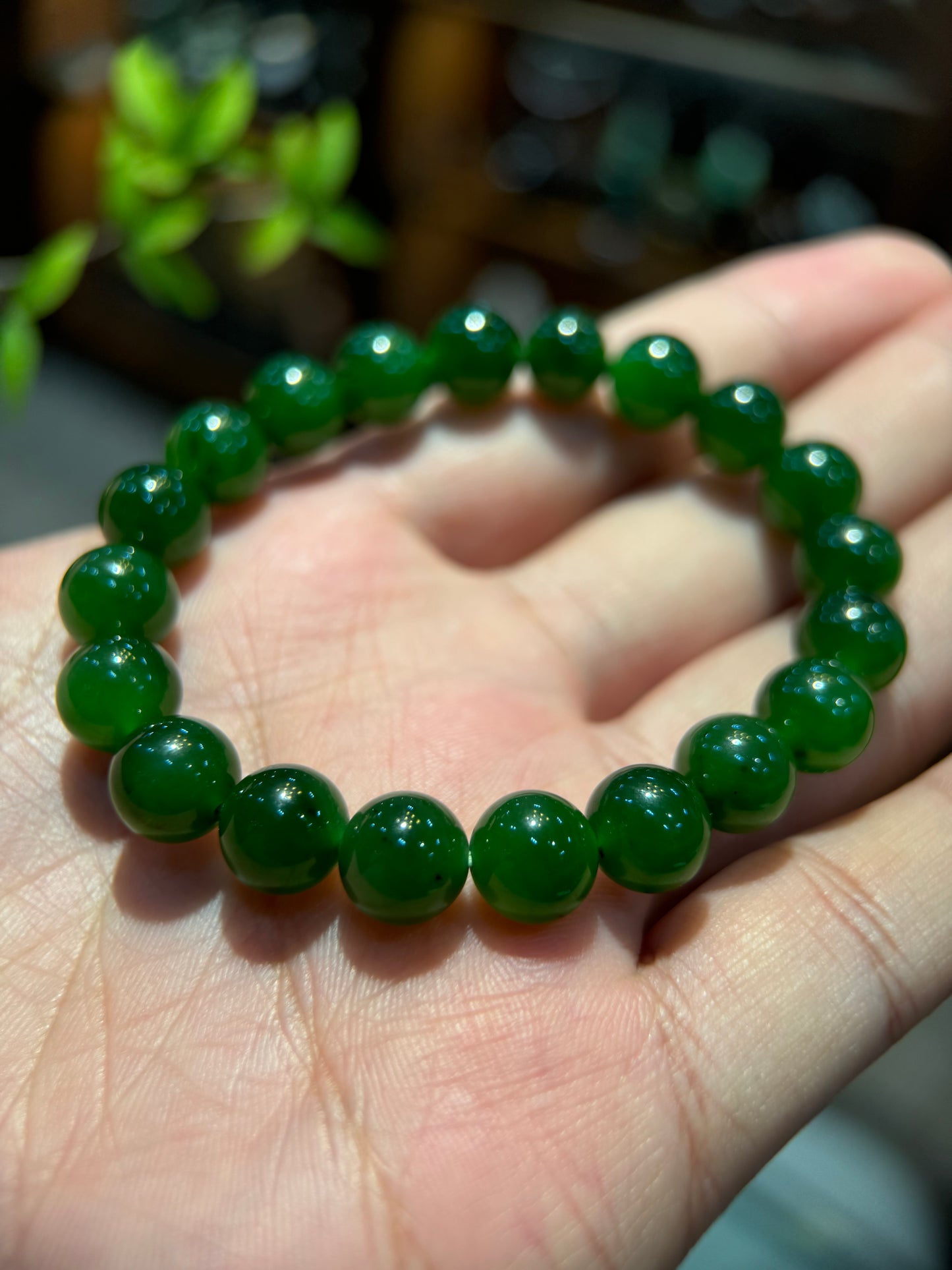 Green Nephrite (碧玉）Bracelet (B012)