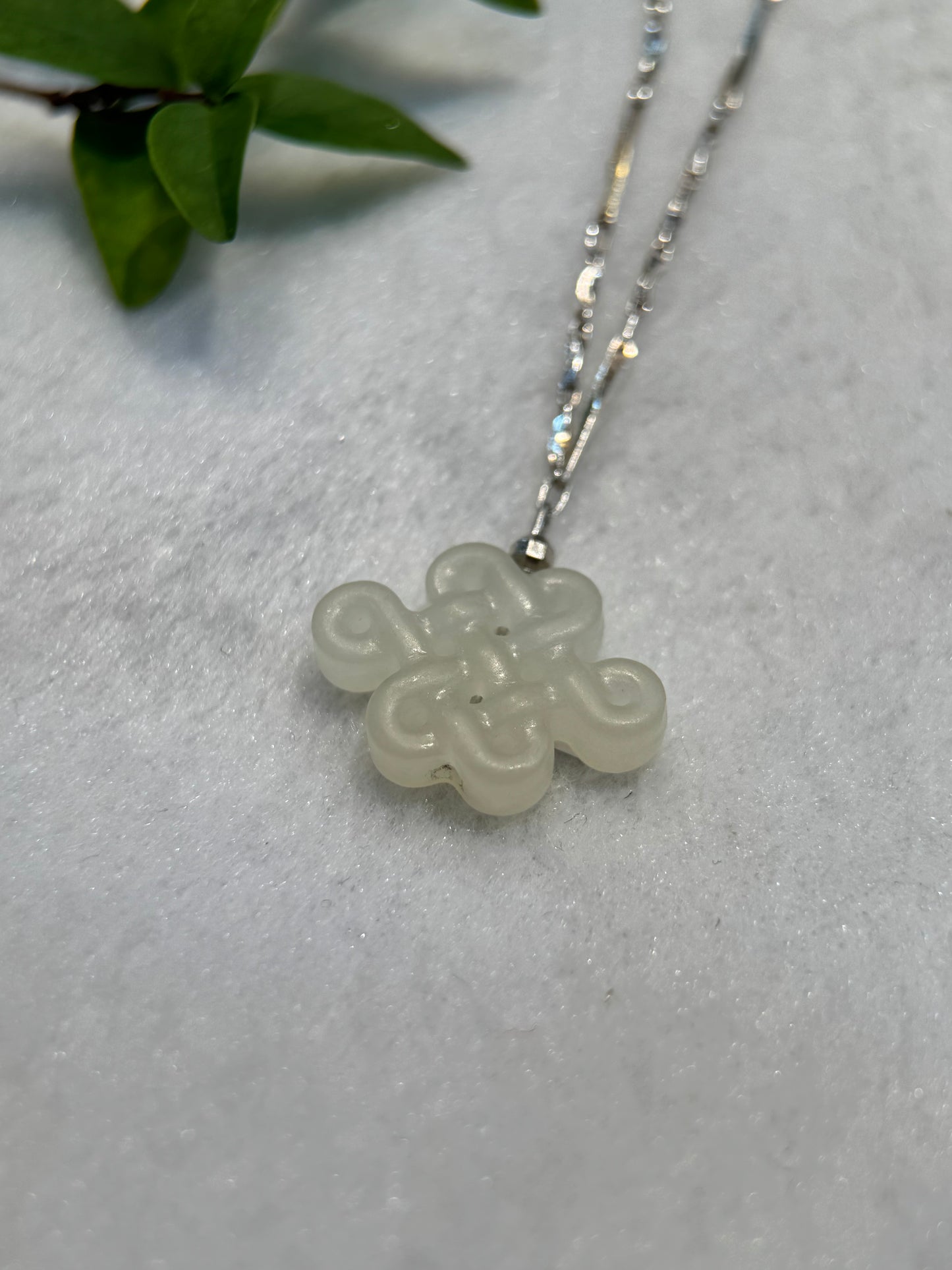 Nephrite Endless Knot Pendant (P141)