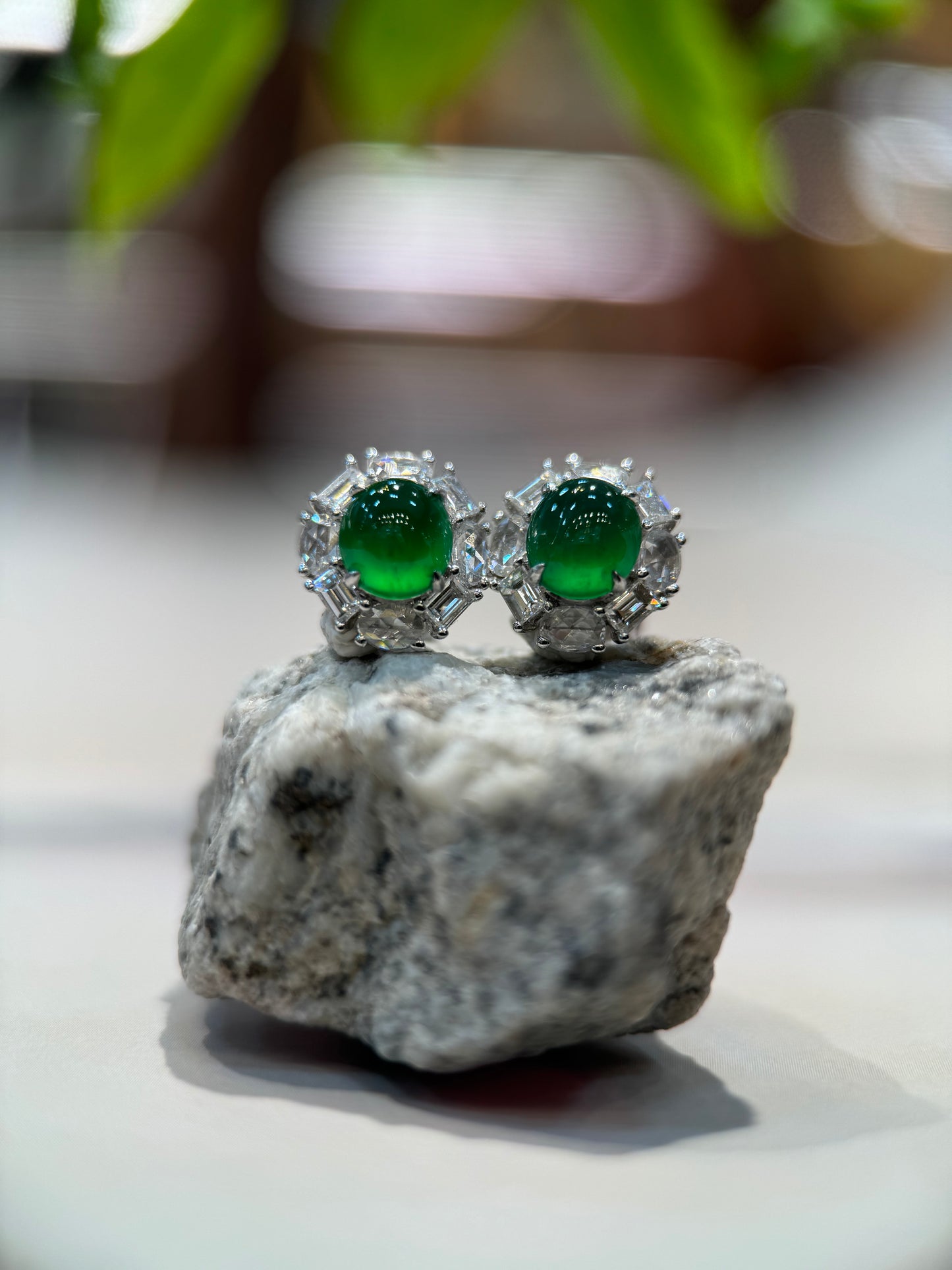 Green Cabochon Earring (E305)