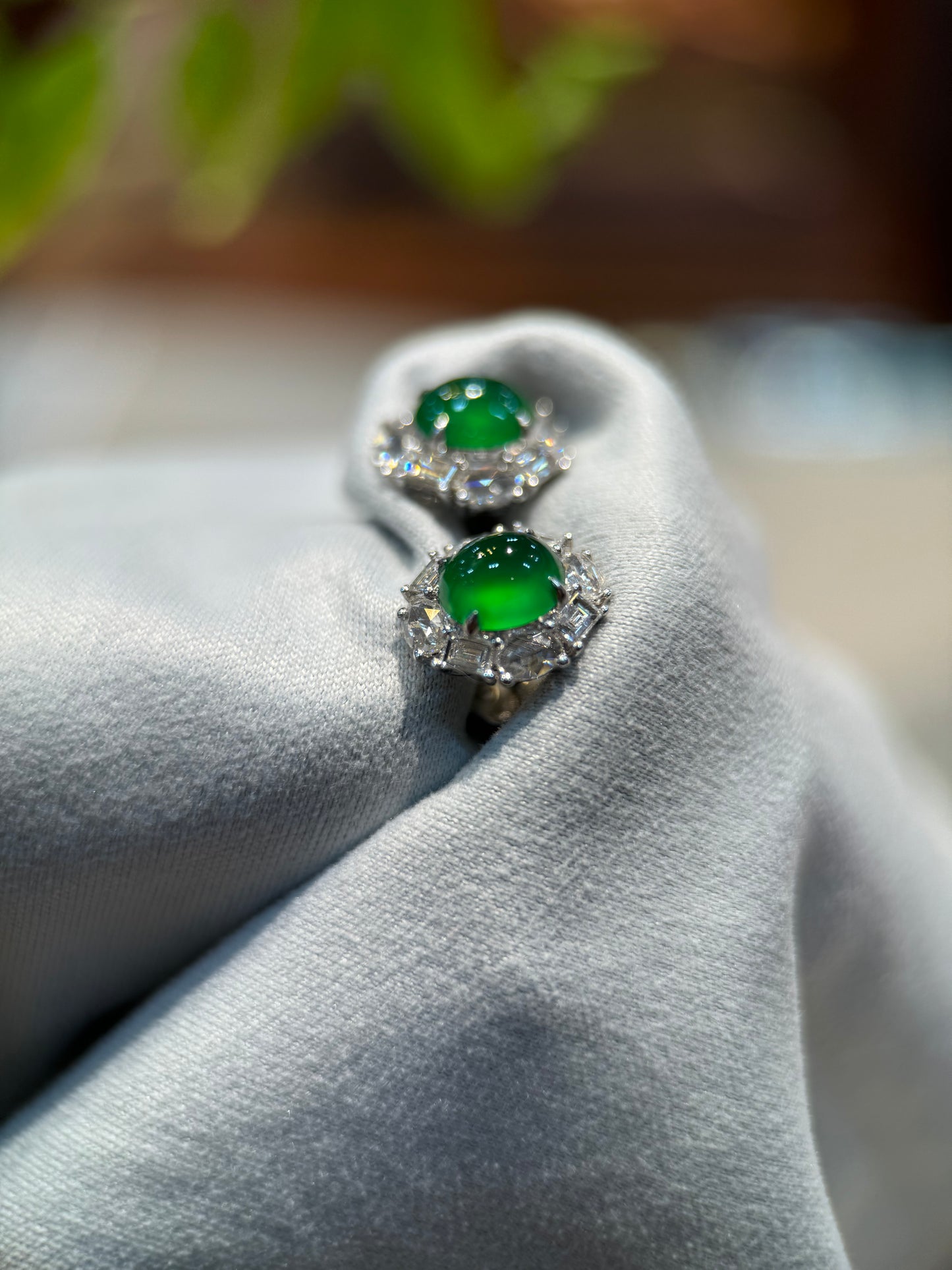 Green Cabochon Earring (E305)