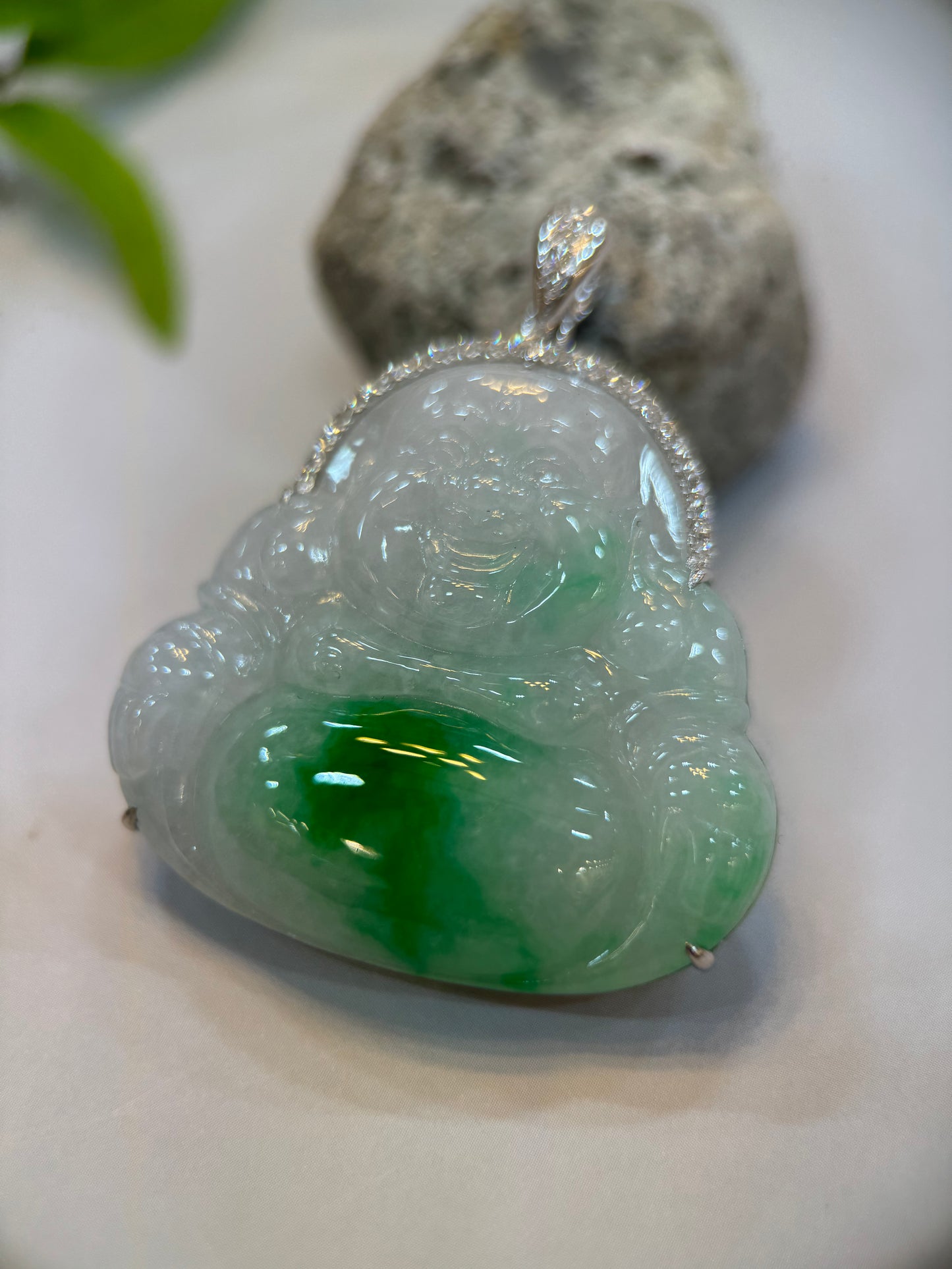 Green Laughing Buddha Pendant (P122)