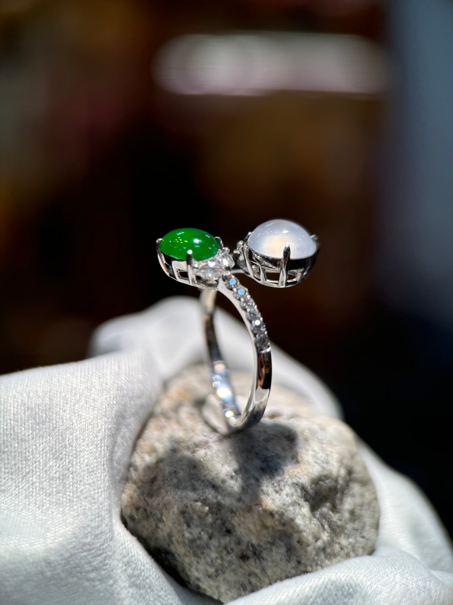 Green & Icy Cabochon Jade Ring (R116）