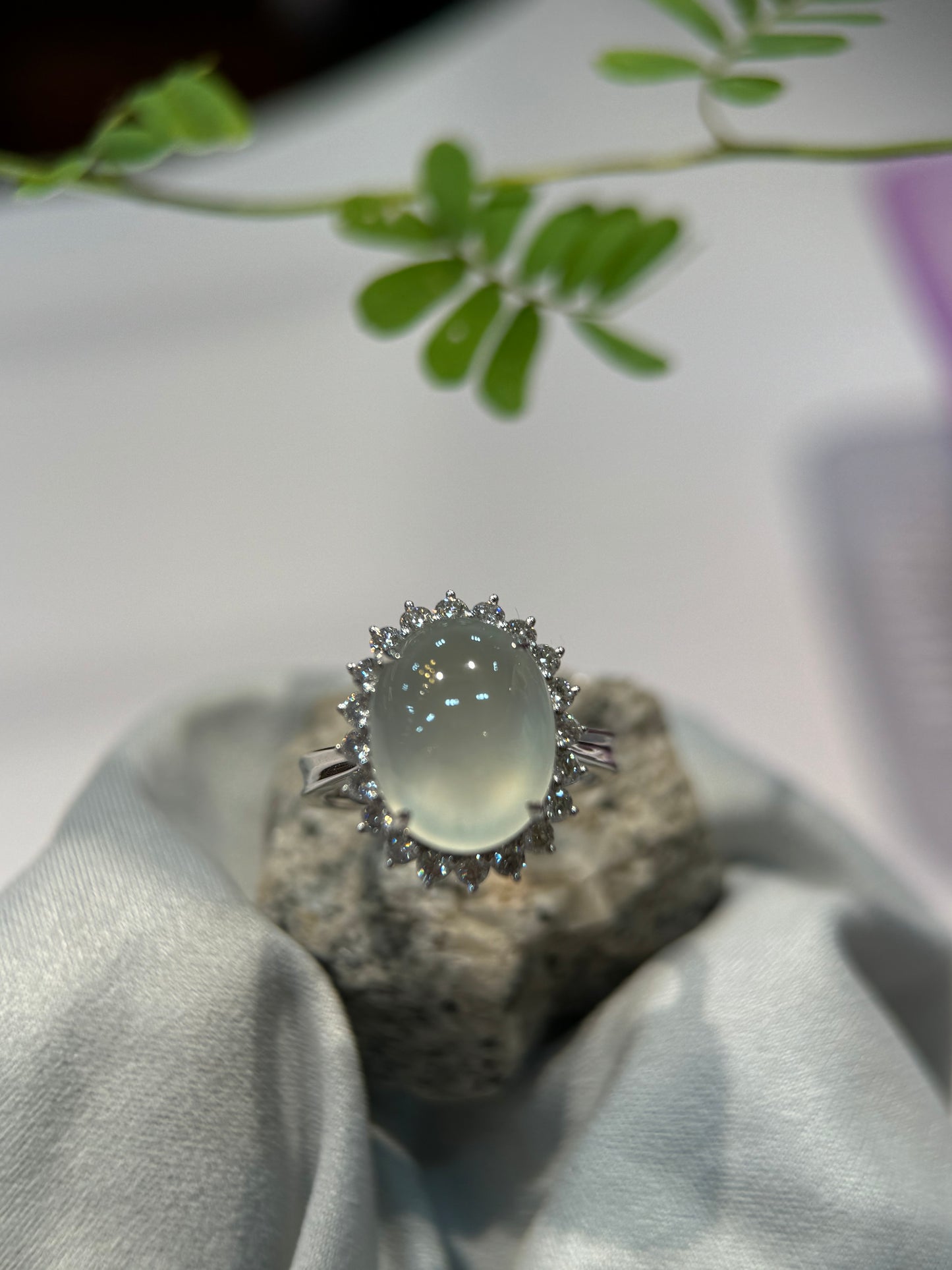 Highly Translucent Cabochon Ring (R121)