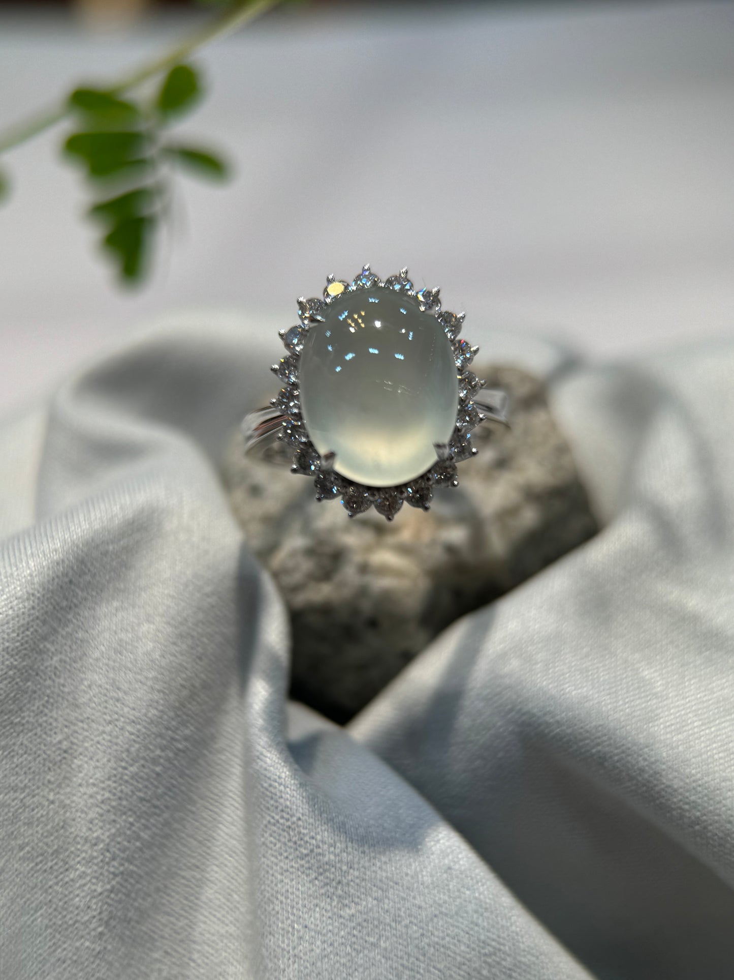 Highly Translucent Cabochon Ring (R121)