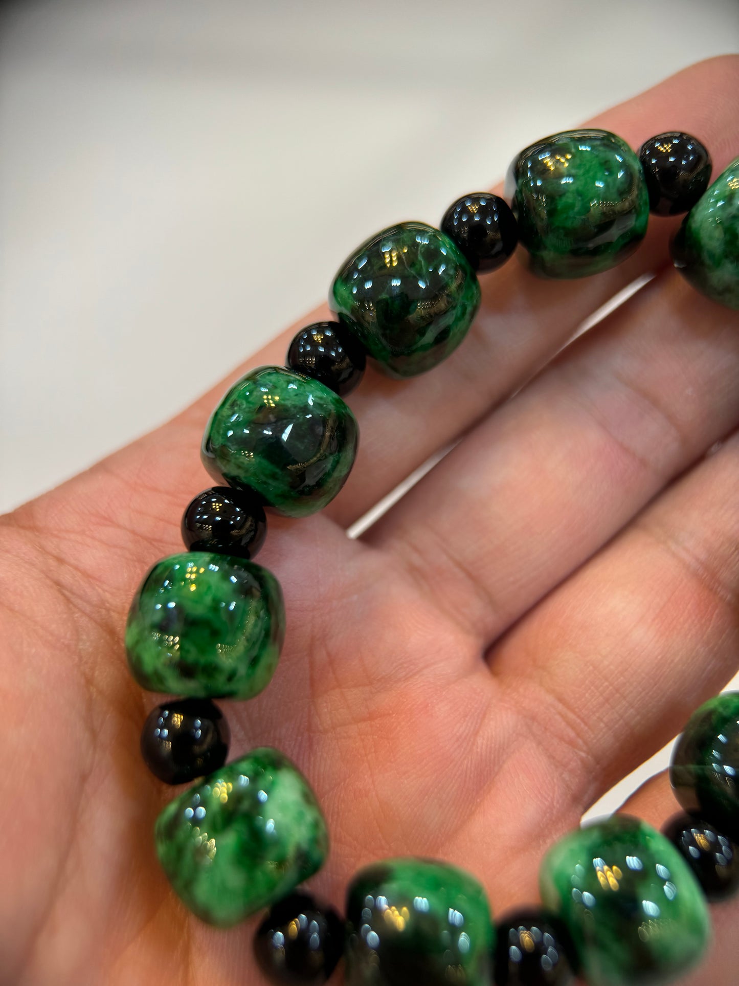 Dark Green Jade Bracelet (B005)