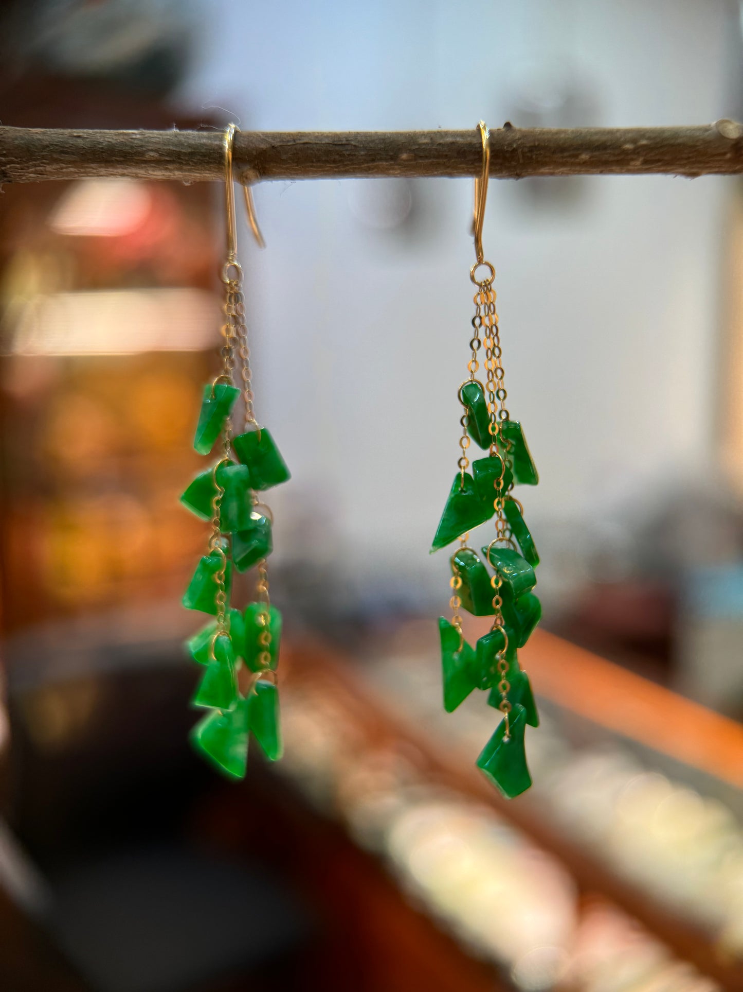 Irregular Shape Green Earring (E307)