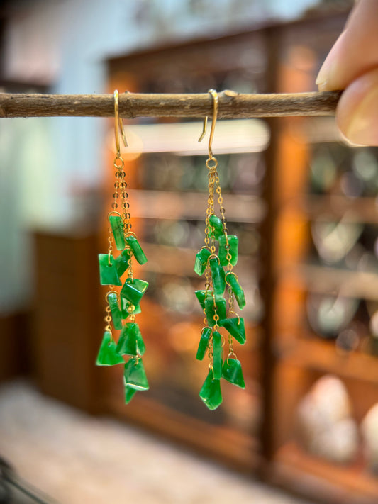 Irregular Shape Green Earring (E307)