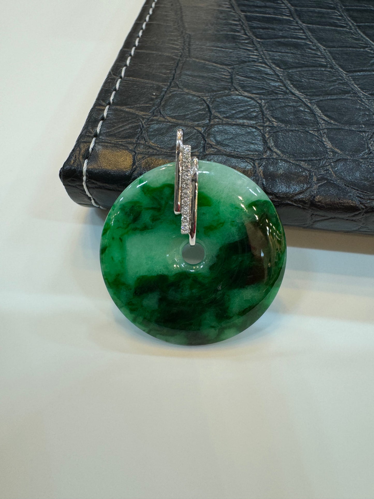 Green Safety Coin Pendant (P123)