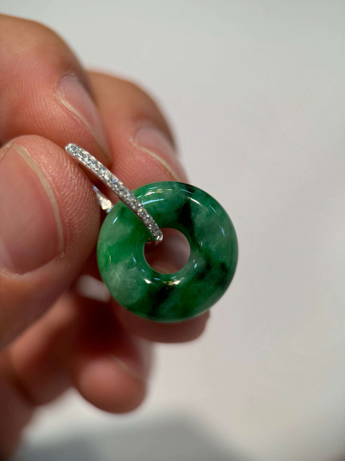 Dark Green Donut Shape Jade Earring (E308）