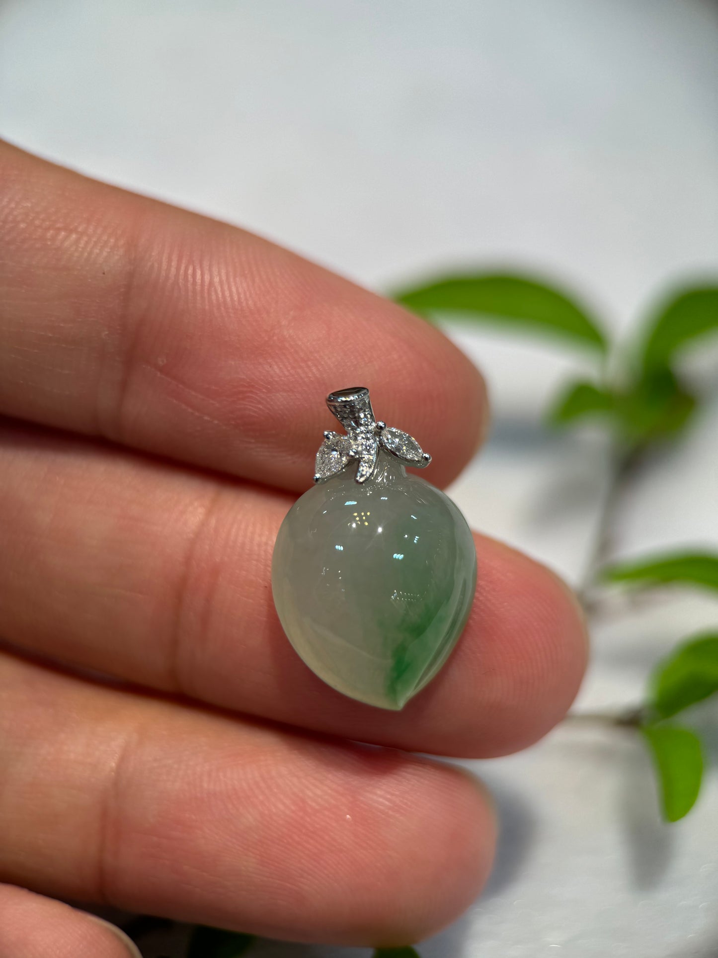 Icy Green Peach Pendant (P127)