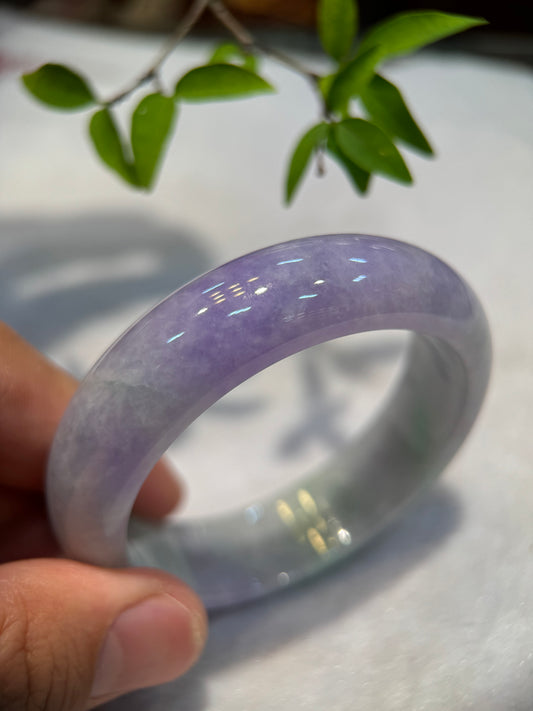 Lavender with Green jadeite Bangle (B011)