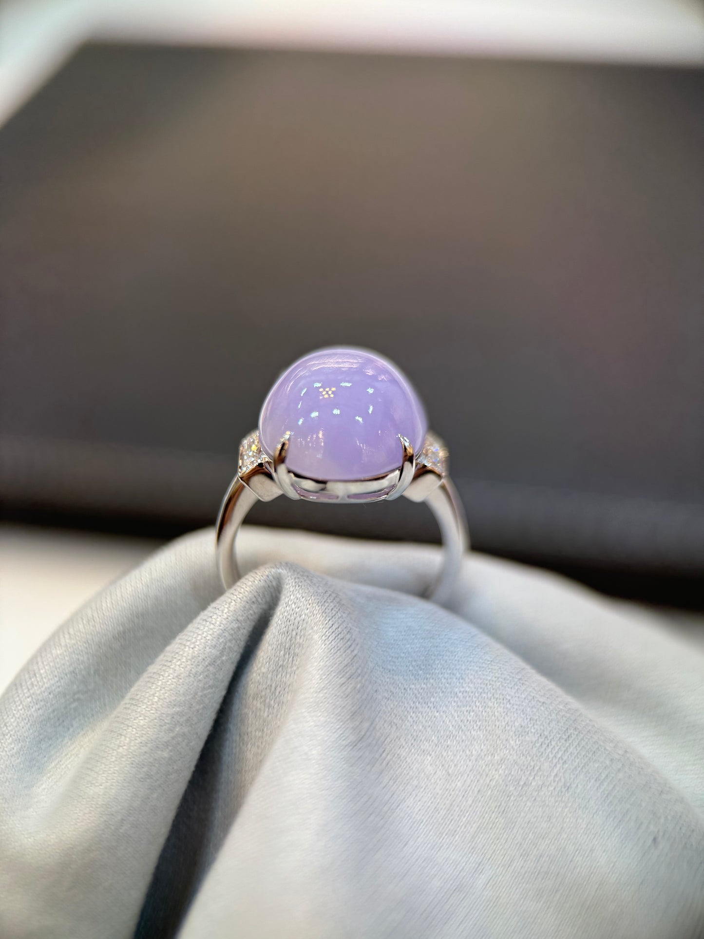 Lavender Cabochon Ring (R105)