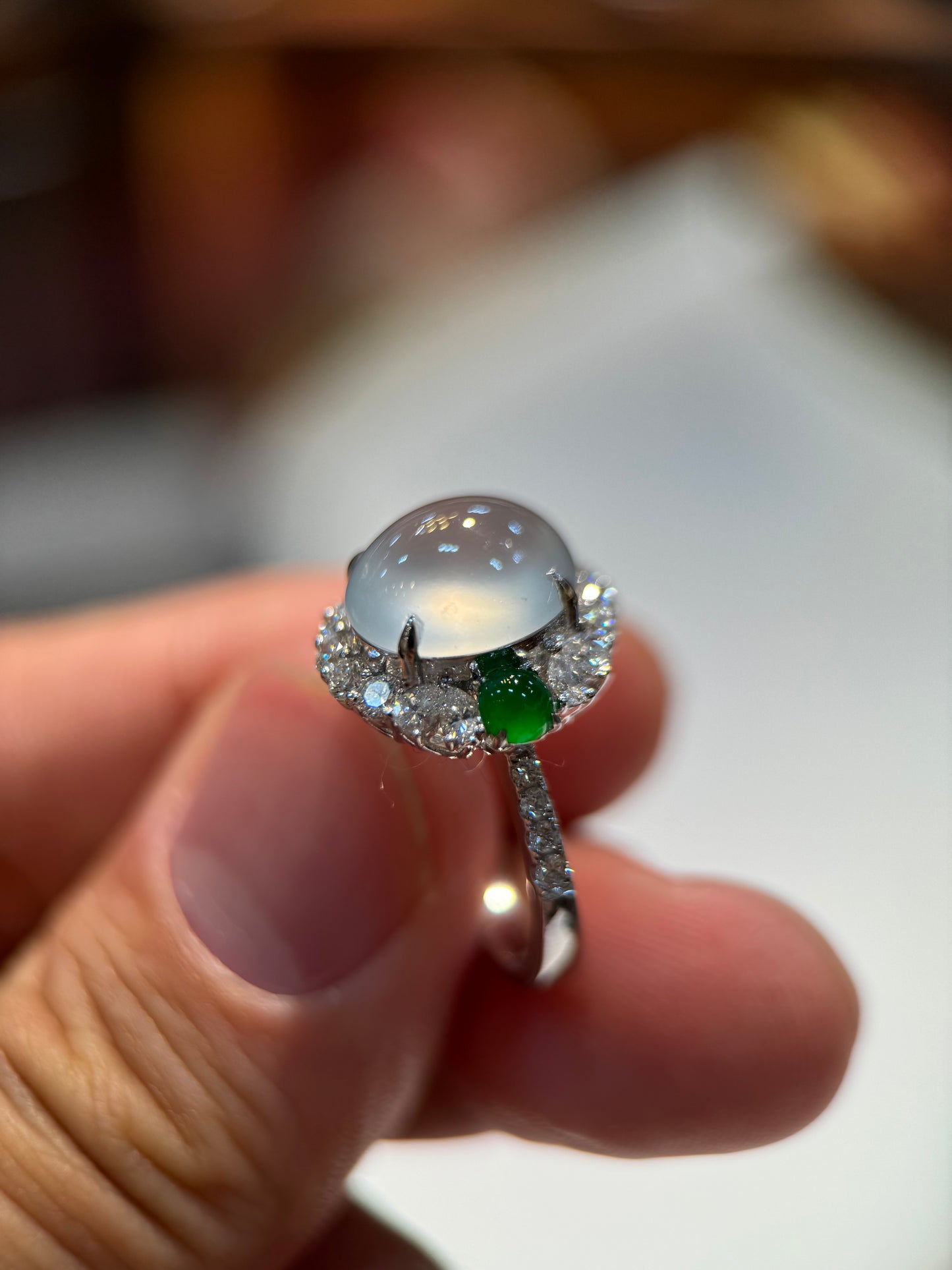 Glassy Cabochon Ring (R108)