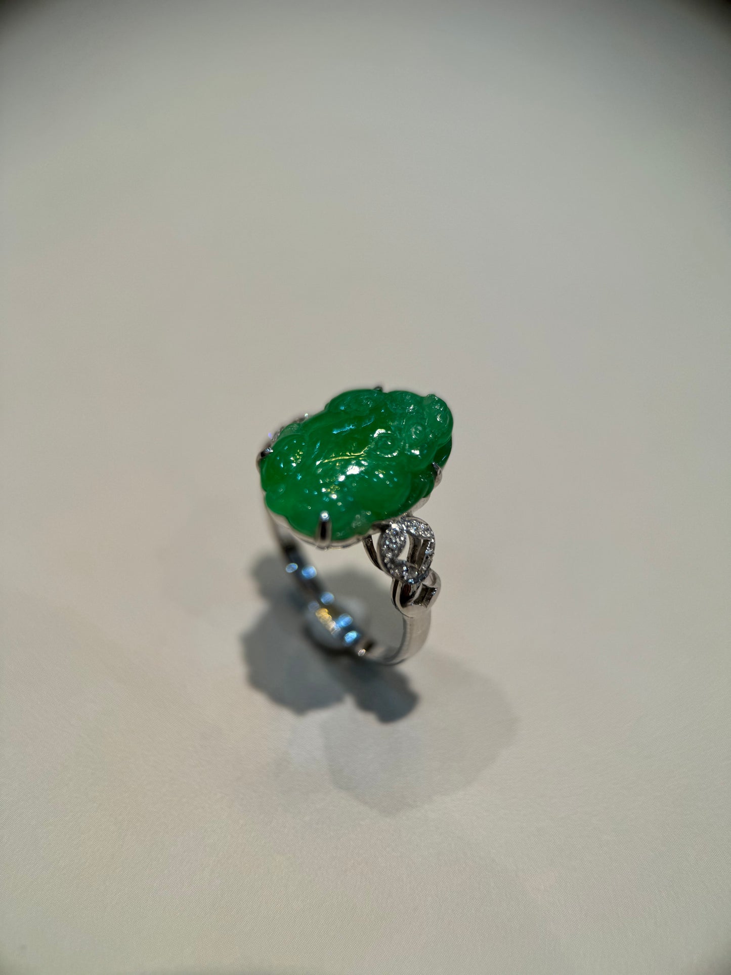 Green Pixiu Jade Ring (R112)