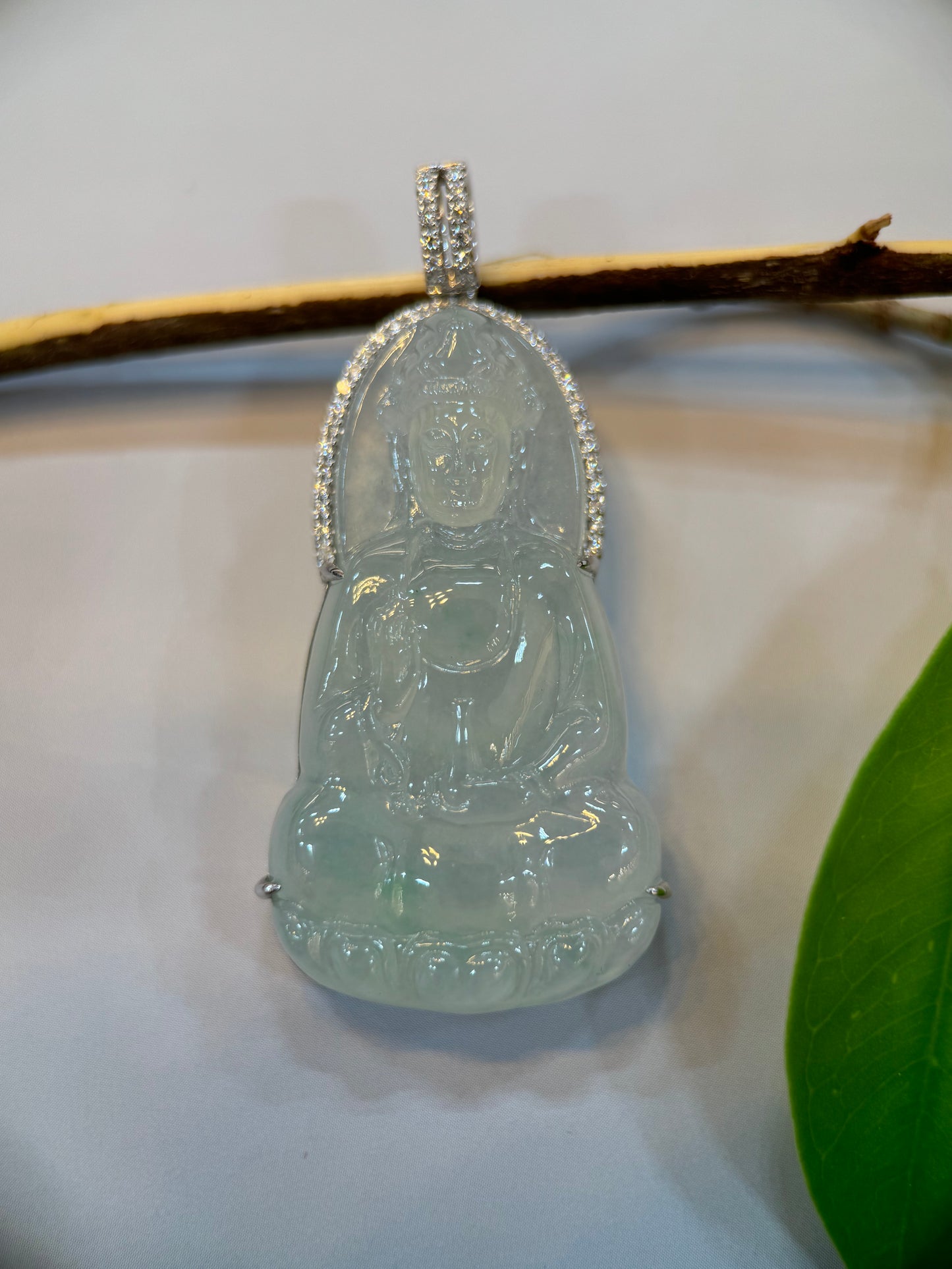 Icy Goddess of Mercy Pendant (P118)