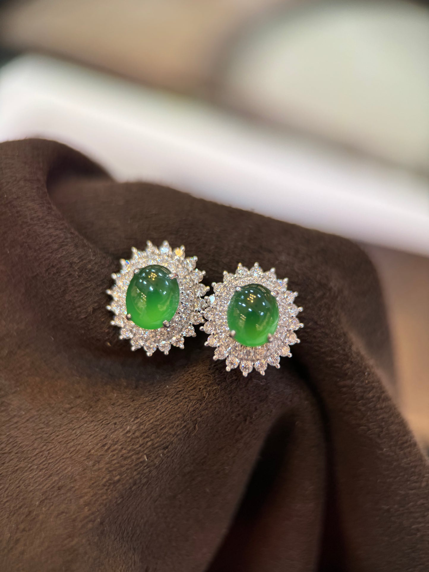 Green Cabochon Earring (E301)