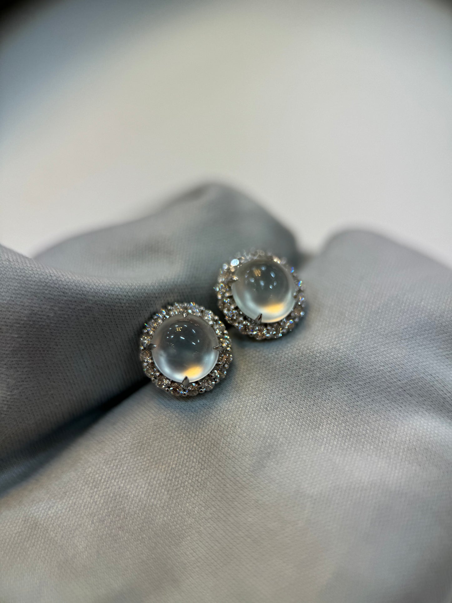 Glassy Cabochon Earring (E302)