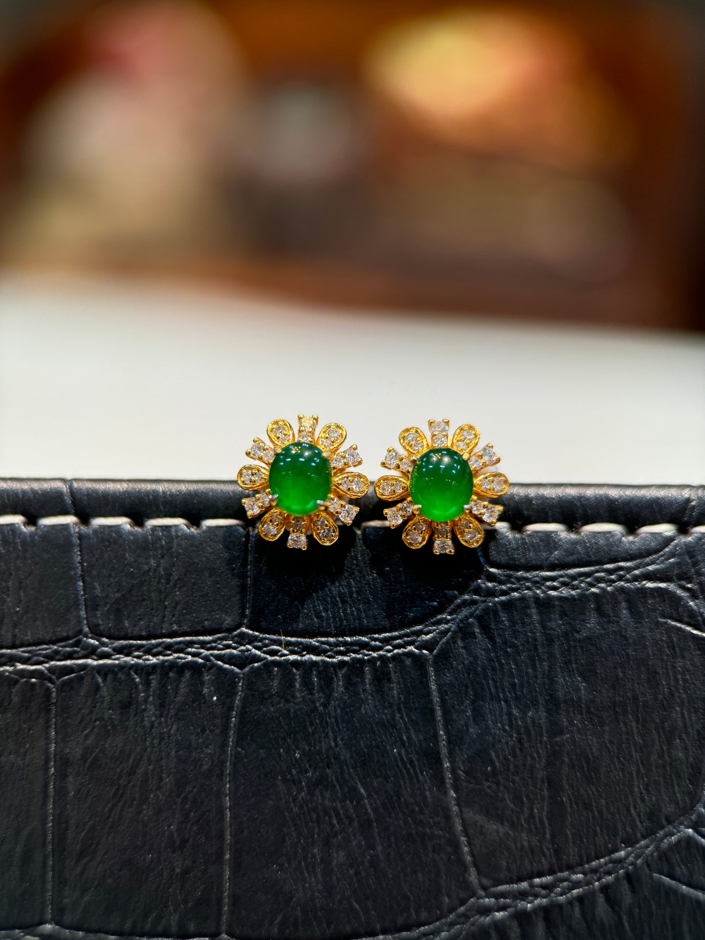 Green Cabochon Ear Stud (E304)